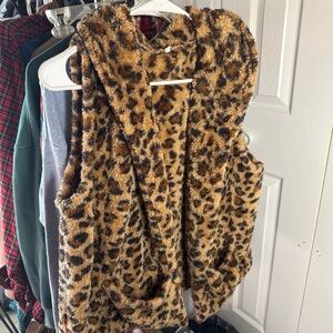 Leopard Print Faux Fur Vest